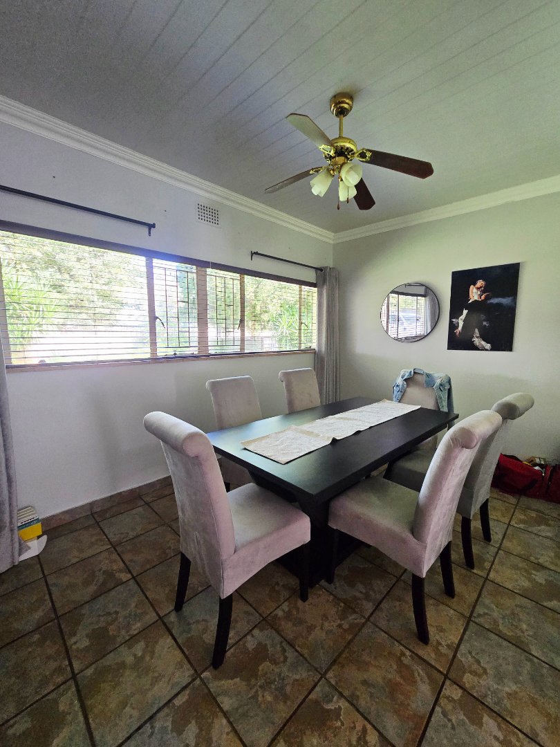 5 Bedroom Property for Sale in Flamwood North West